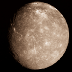 Mond Titania